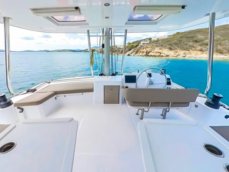 Bali NO INHERITANCE charter bareboat or captained in  Saint Thomas Island