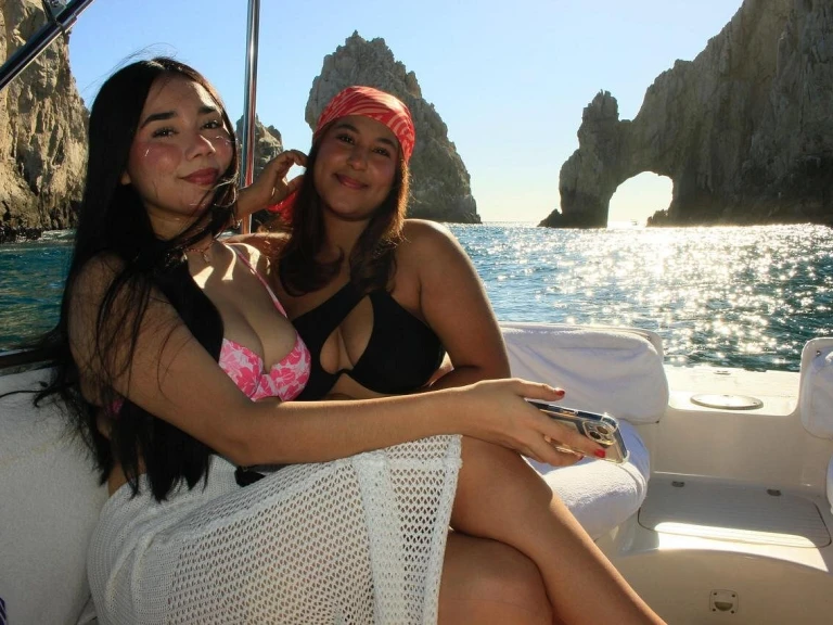 Motorboat rental with or without captain Custom Made Cabo San Lucas