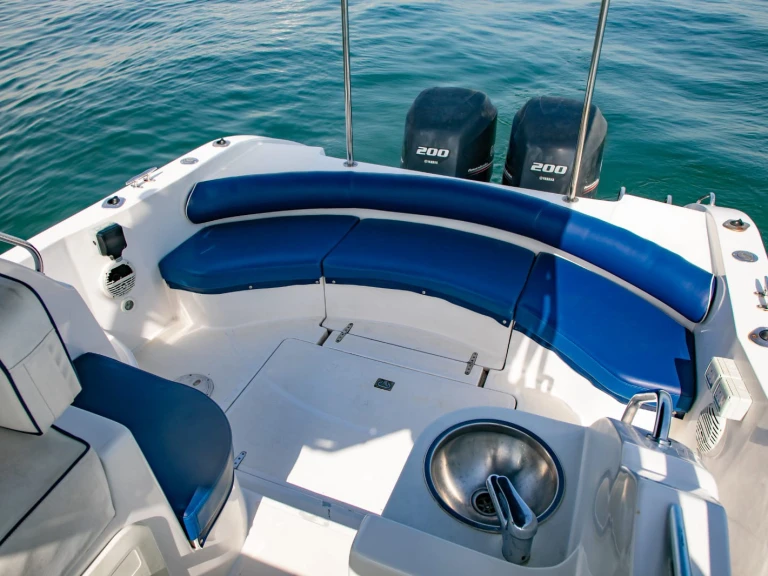 Boat rental Custom Made custom in Dubai Marina on Samboat