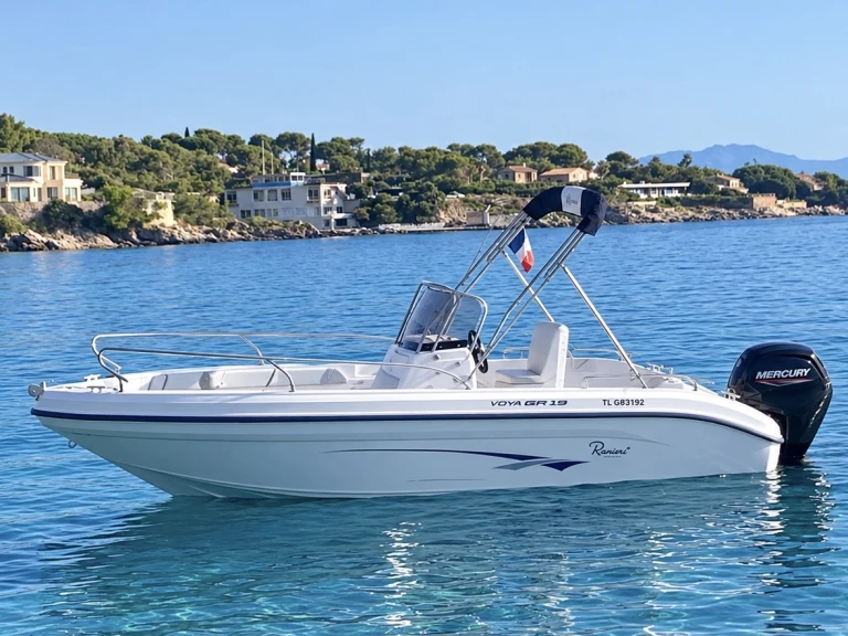 Rent a Ranieri Voyager 19 S Fréjus