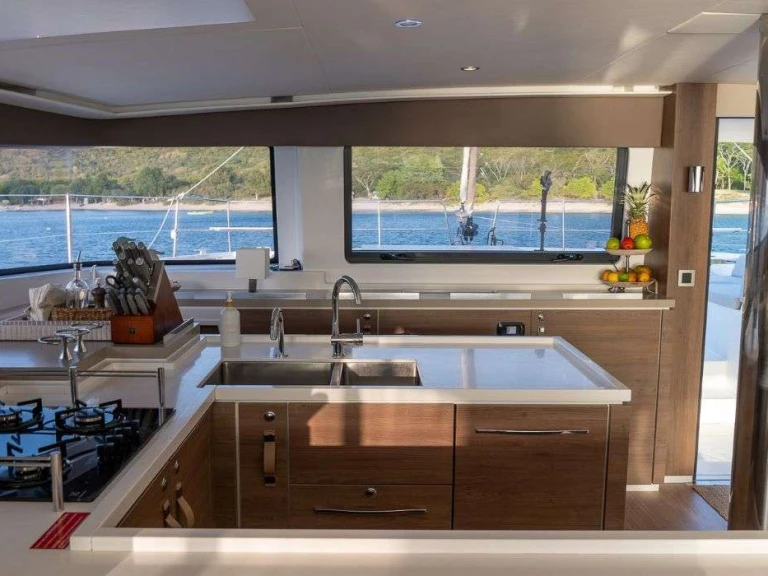 Rent a Bali TWO OCEANS Frenchman's Cay