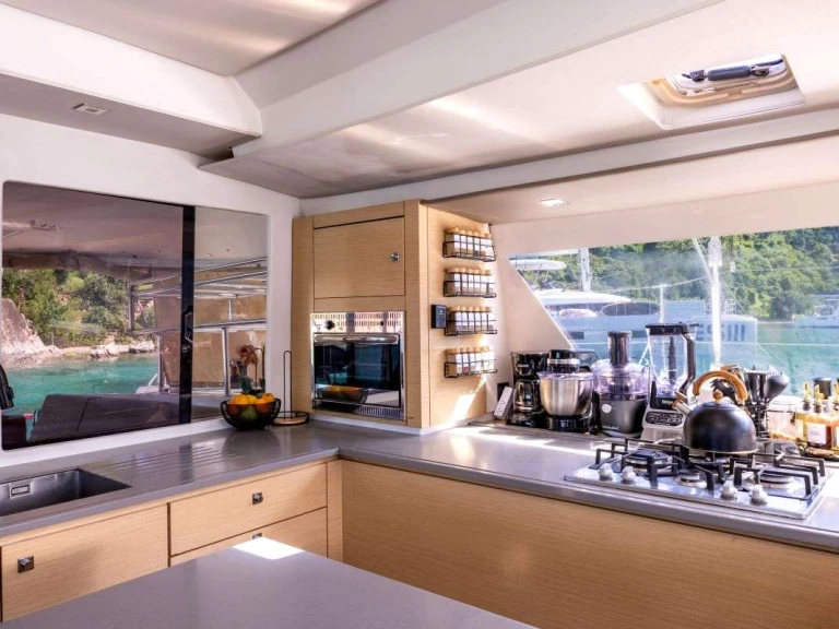 Luxury Yacht rental with or without captain Fountaine Pajot Tortola