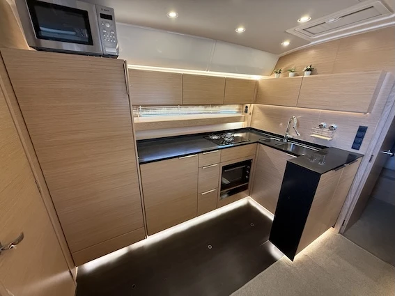 Rent a Bavaria Bavaria S45 HT Komolac