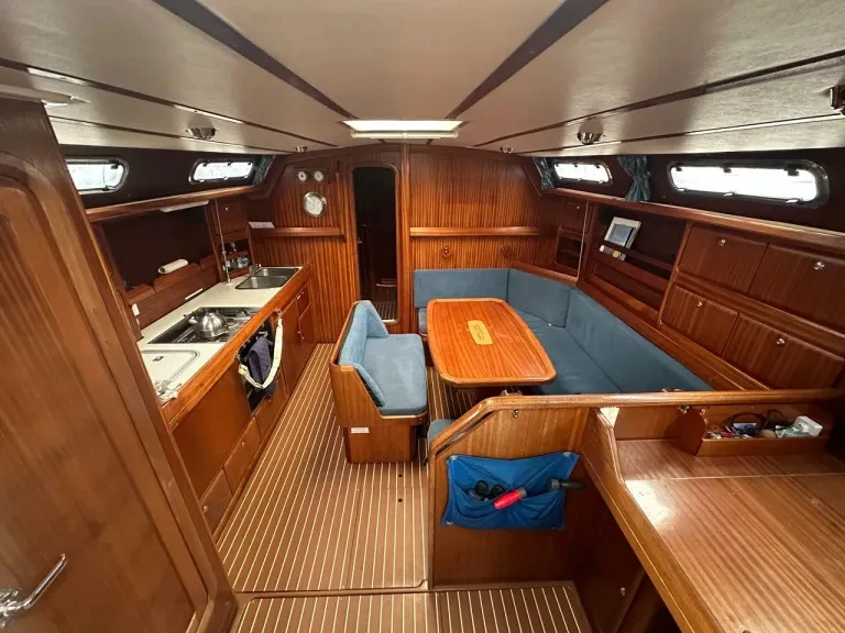 Bareboat Rental Sailboat Bavaria with a boat licence
