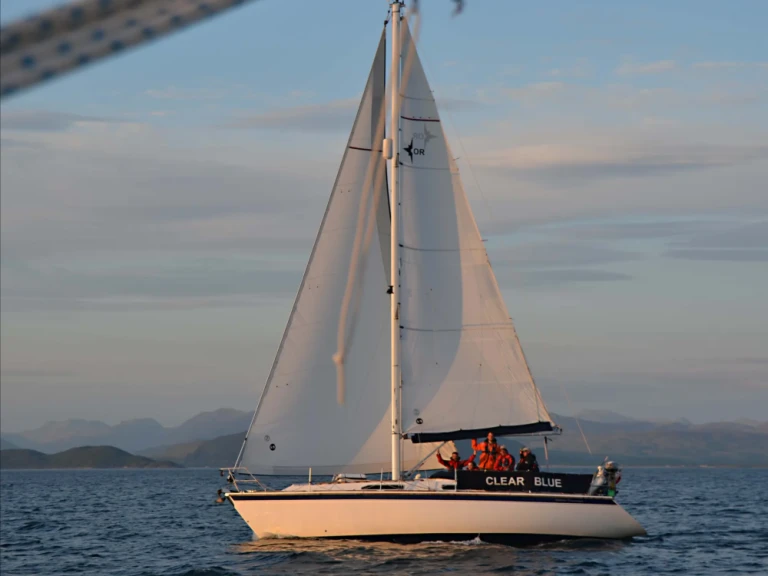 Sailboat rental in Oban - Westerly Oceanranger