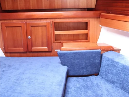 Sailboat for rent Oban at the best price