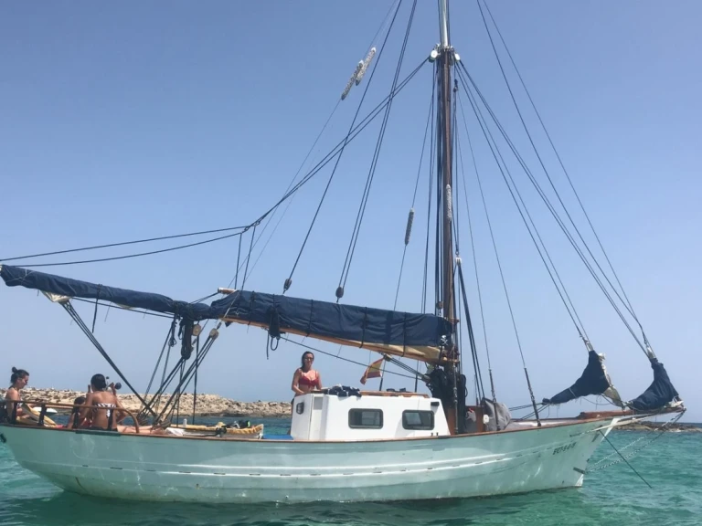 Balandra Clasico charter bareboat or captained in  Las Negras