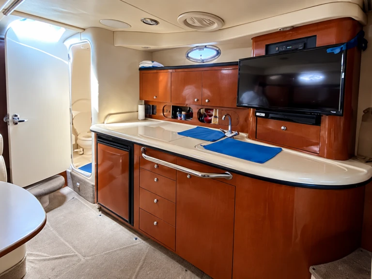 Yacht charter Cancún cheap custom