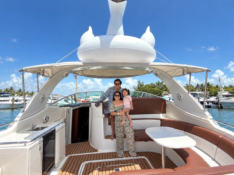 Custom Made custom in Cancún on SamBoat