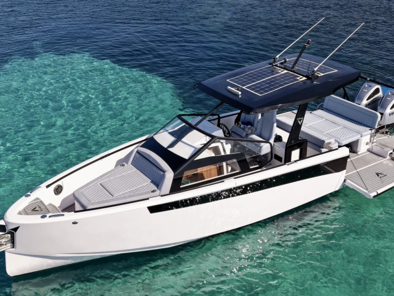 Motorboat rental with or without captain Virtue Yacht Cannigione