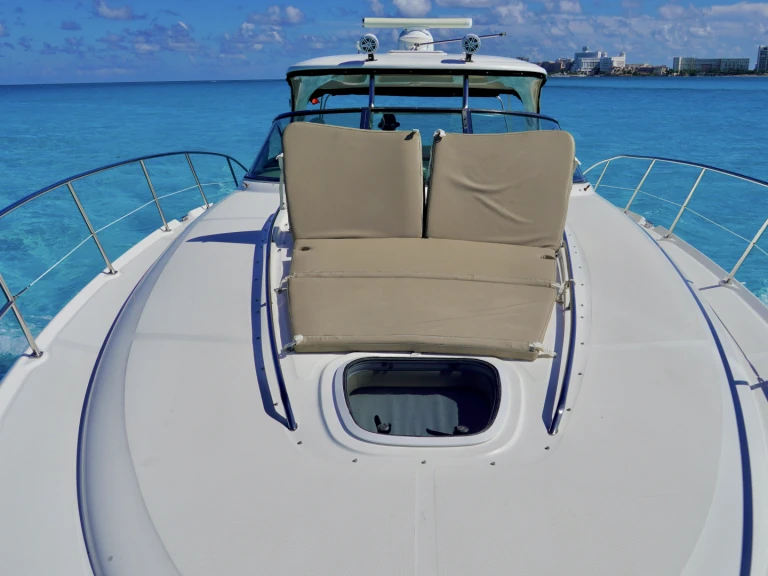 Bareboat Rental Motorboat Custom Made with a boat licence