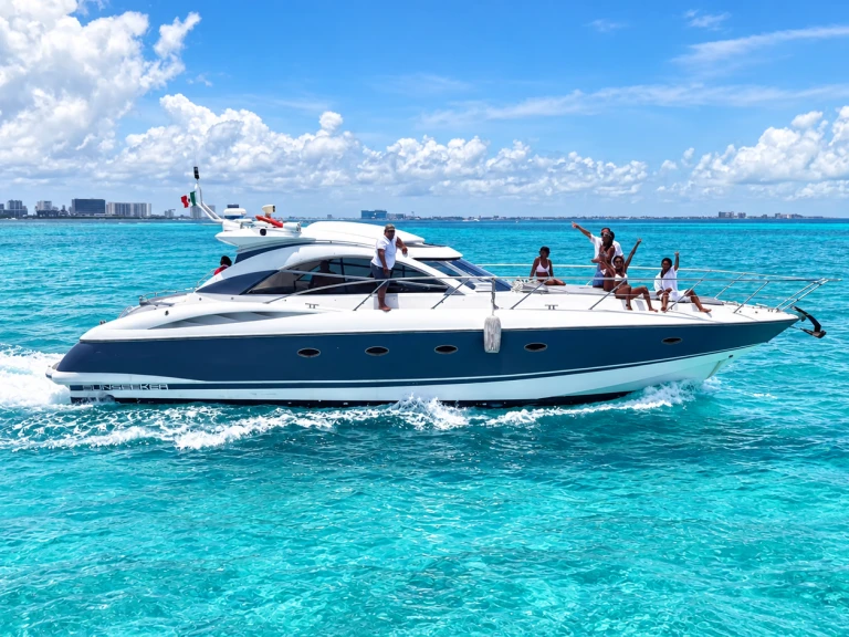 Custom Made custom in Cancún on SamBoat
