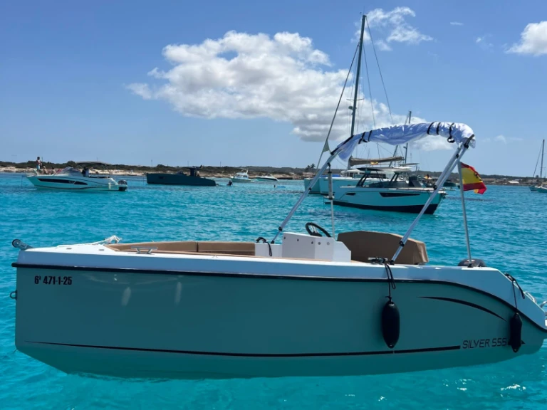 Silent Yachts 555 charter bareboat or captained in  Club Nàutic Ca'n Picafort
