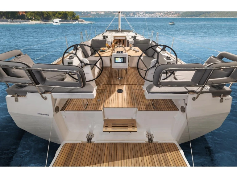 Bareboat Rental Sailboat Bavaria with a boat licence