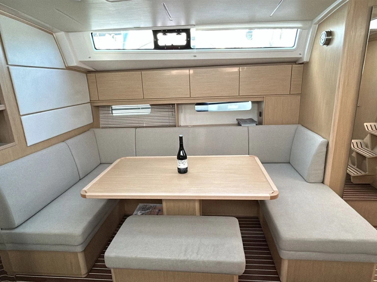 Sailboat rental in Palma de Mallorca - Bavaria Bavaria C46