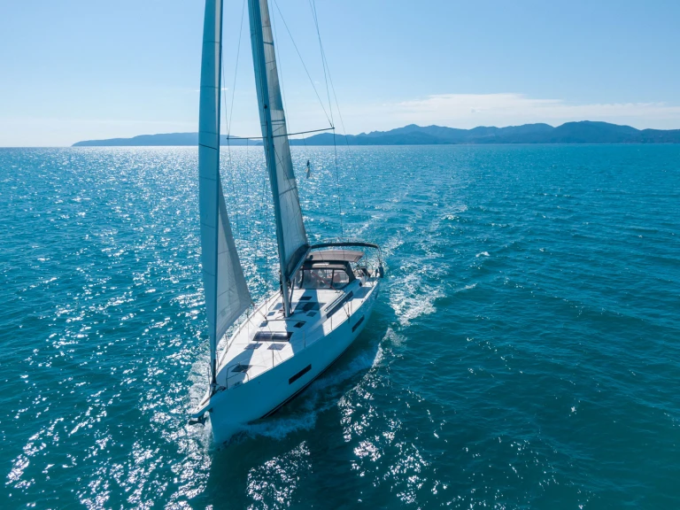 Bareboat Rental Sailboat Dufour with a boat licence