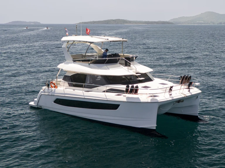 Boat rental Aquila Aquila 44 in Phuket (City) on Samboat