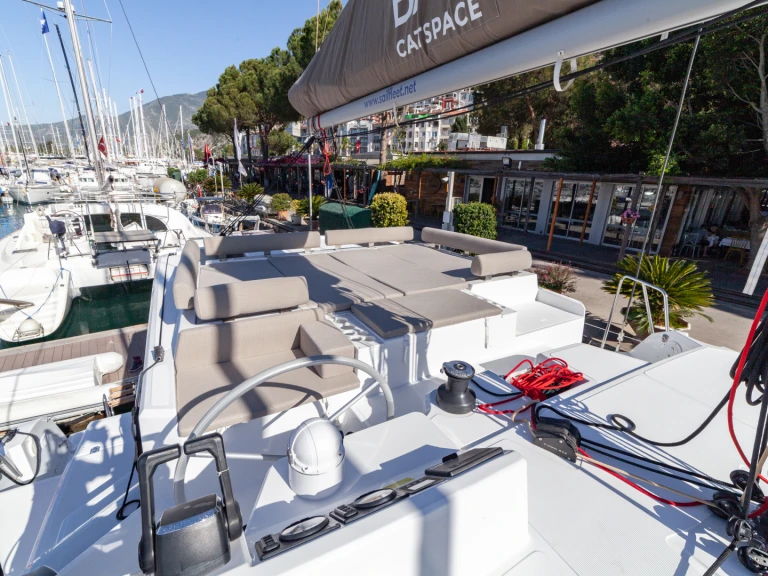 Bali Bali Catspace Voile charter bareboat or captained in  Fethiye