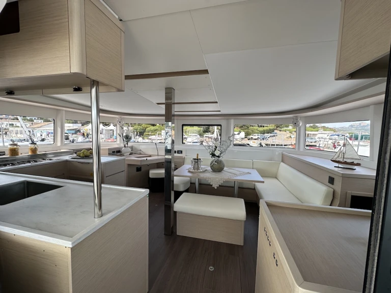 Lagoon Lagoon 46 charter bareboat or captained in  Gros-Islet