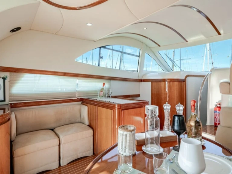 Rodman Rodman 38 Fly in Capri Port on SamBoat