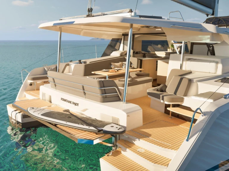 Catamaran for rent Saint-Mandrier-sur-Mer at the best price