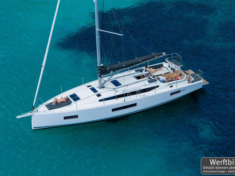 Sailboat rental with or without captain Jeanneau Pula