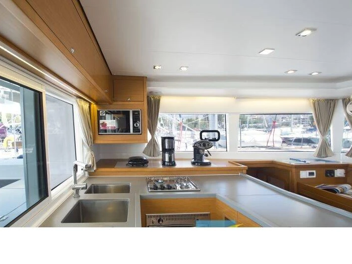 Catamaran rental with or without captain Lagoon Alimos