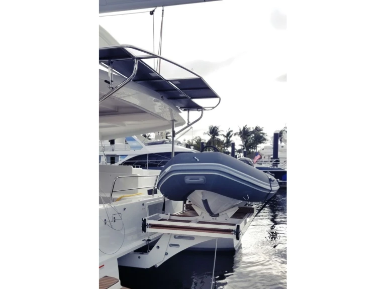 Rent a Lagoon Lagoon 46 Luxe A/C Ribishi