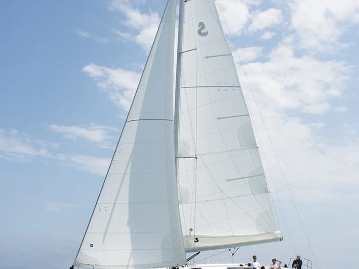 Sailboat rental with or without captain Bénéteau Bas du Fort