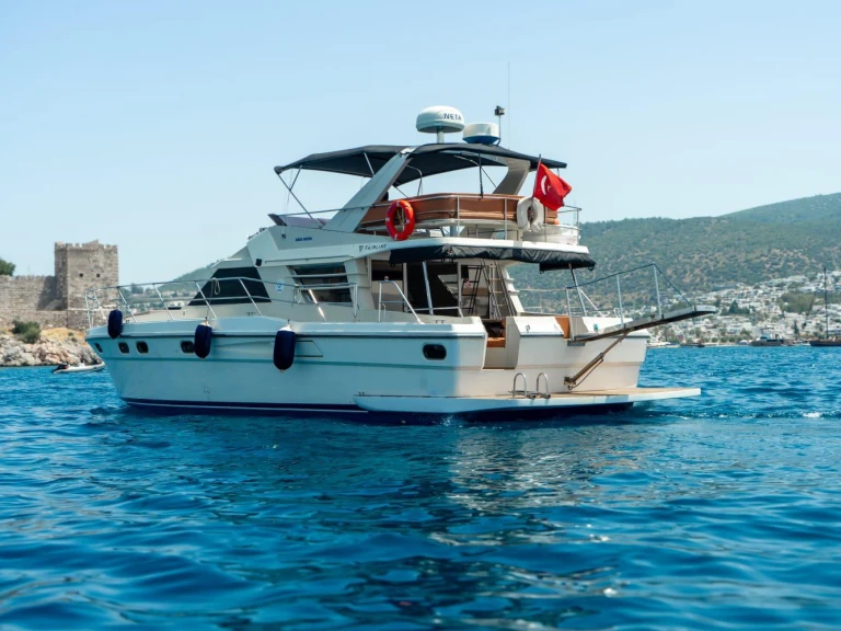 Fairline Squadron 50 in Bodrum on SamBoat