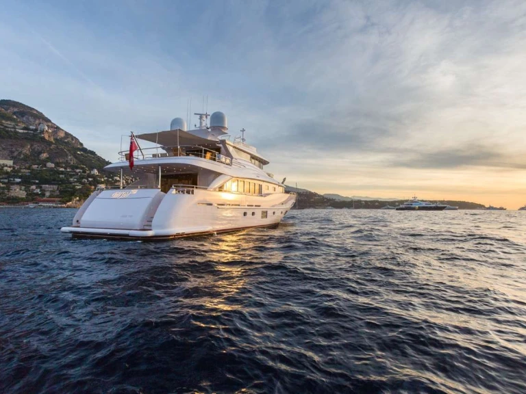 Boat rental Filippetti Yachts GATSBY in Naples on Samboat