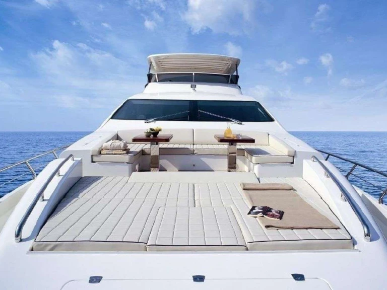 Boat rental Azimut LA FENICE in Corfu on Samboat
