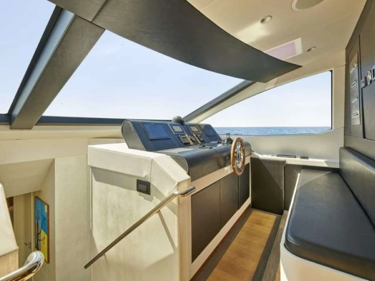 Luxury Yacht for rent Corfu at the best price