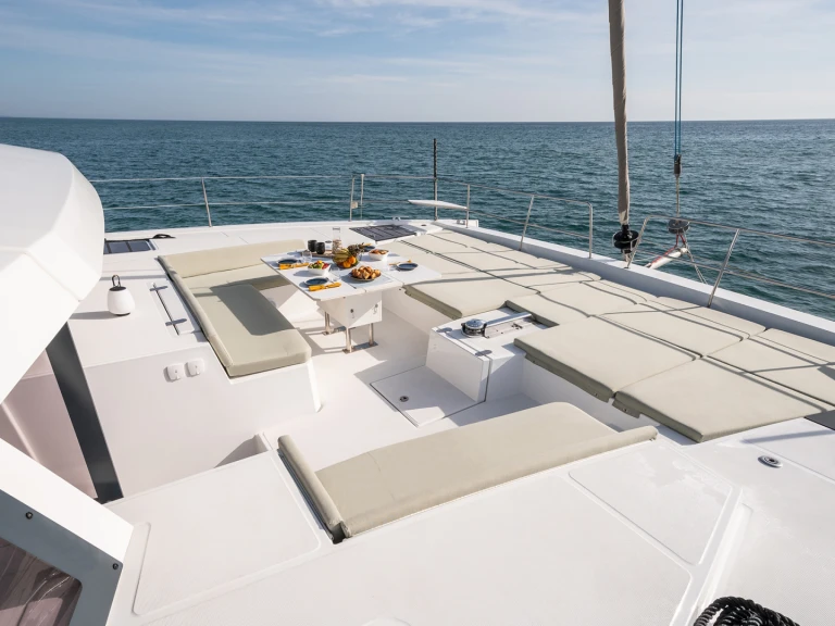 Catamaran for rent Marina (City) at the best price