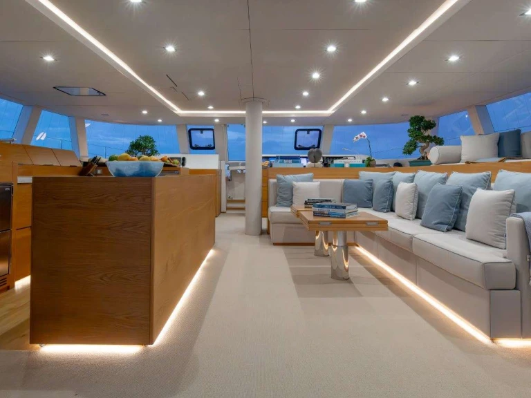 Sunreef INDABLUE charter bareboat or captained in  Bahamas