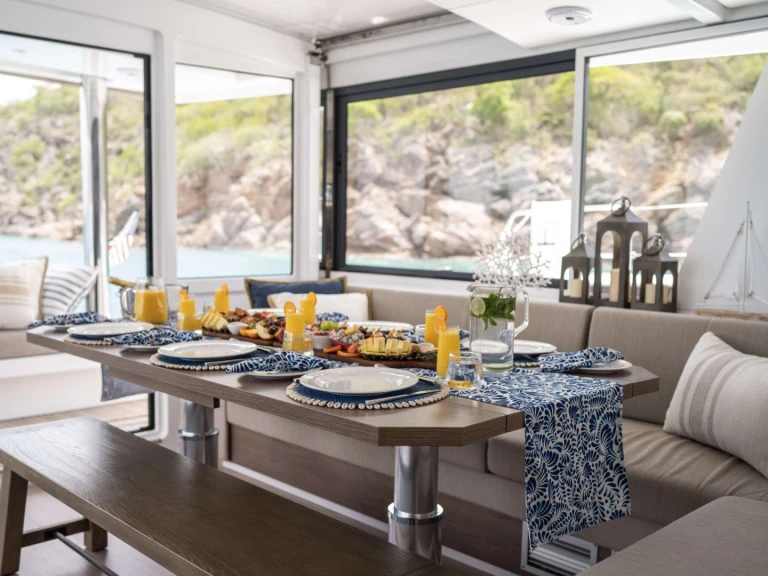 Yacht charter Road Town cheap MYSTIC