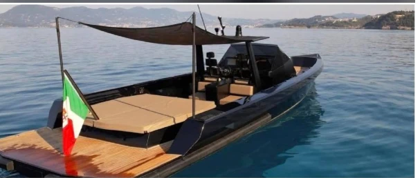 WALLY YACHTS Tender 43 in Naples on SamBoat
