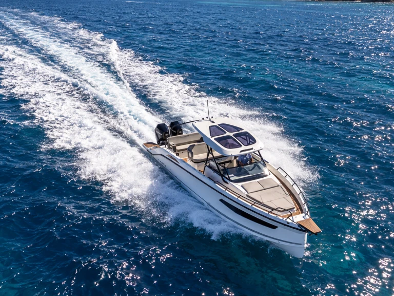 Yacht charter Saint-Laurent-du-Var cheap S30