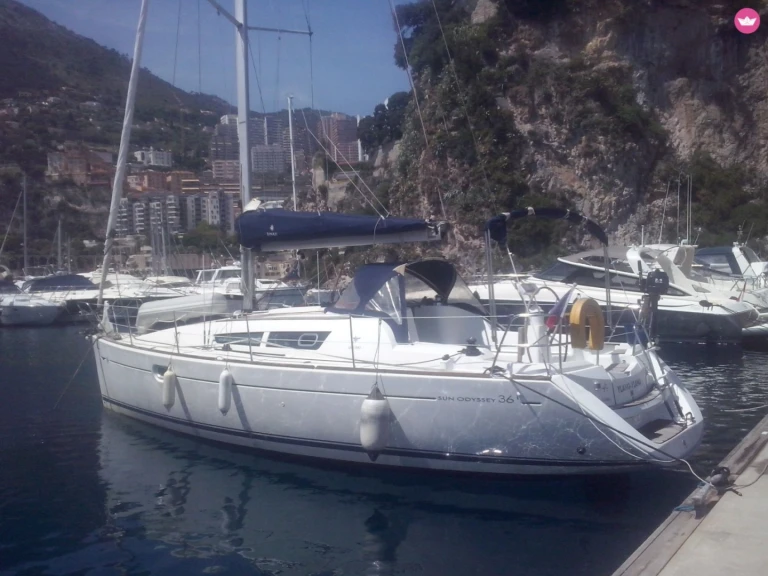 Rent a Jeanneau Sun Odyssey 36i Saint-Mandrier-sur-Mer