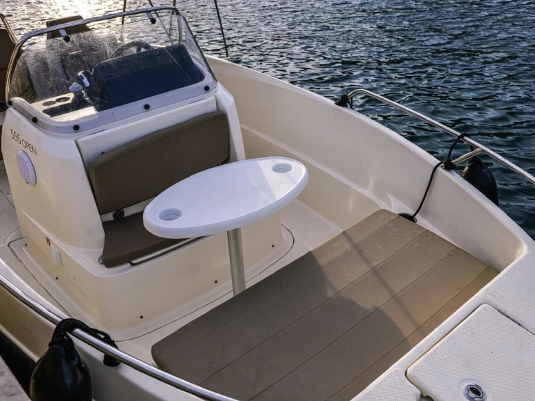 Rent a Quicksilver Activ 555 Open Marseille