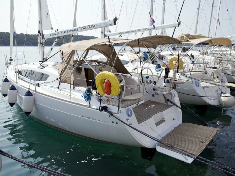 Rent a Elan Impression 35 Punat