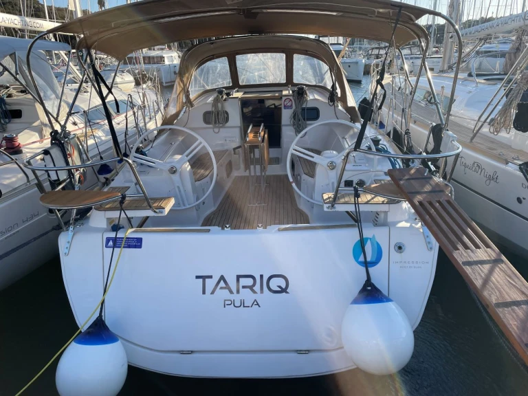 Rent a Elan Impression 40 Punat