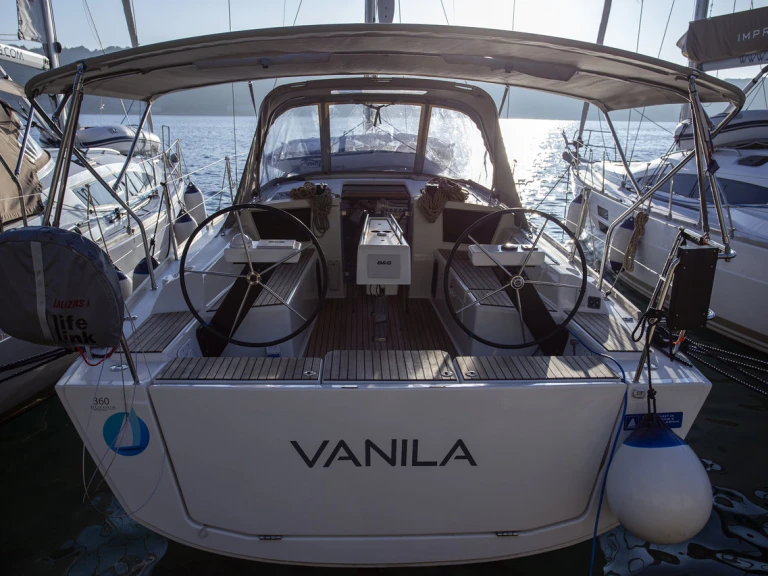 Sailboat rental with or without captain Dufour Punat