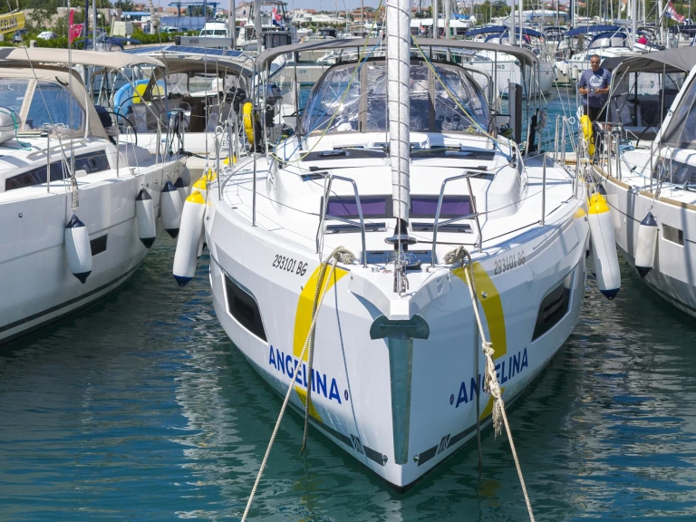 Yacht charter Trogir cheap Dufour 44