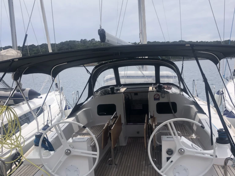 Rent a Elan Impression 45.1 Punat