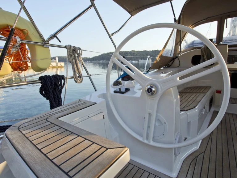 Elan Impression 40 in Punat on SamBoat