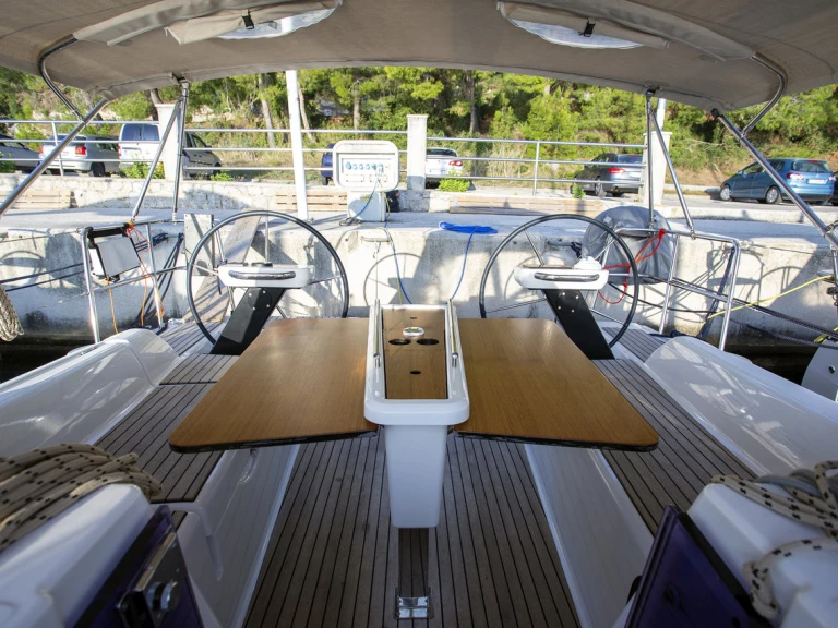 Bareboat Rental Sailboat Dufour with a boat licence