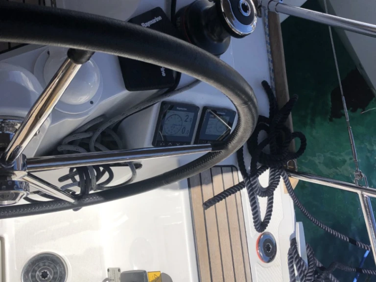 Jeanneau Sun Odyssey 349 in Punat on SamBoat