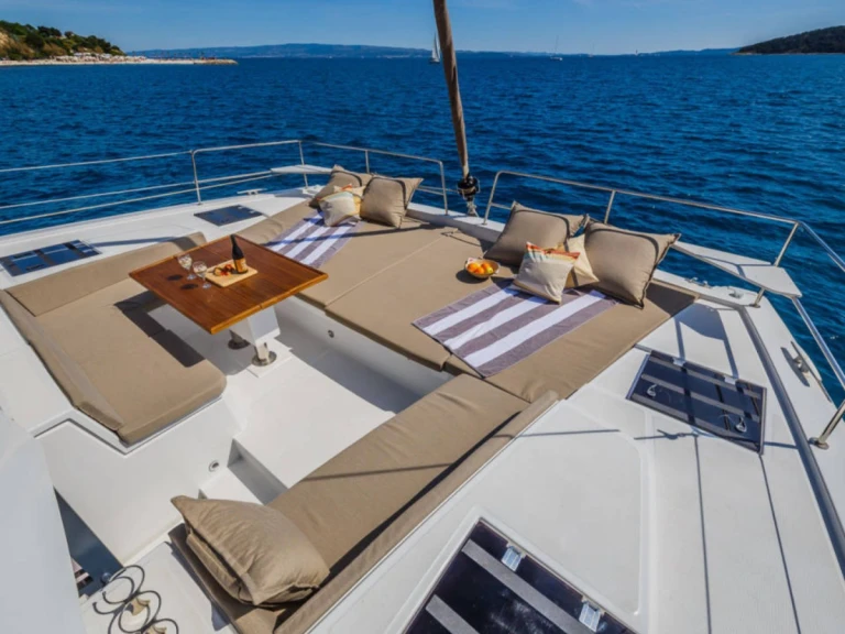 Bareboat Rental Catamaran Bali with a boat licence