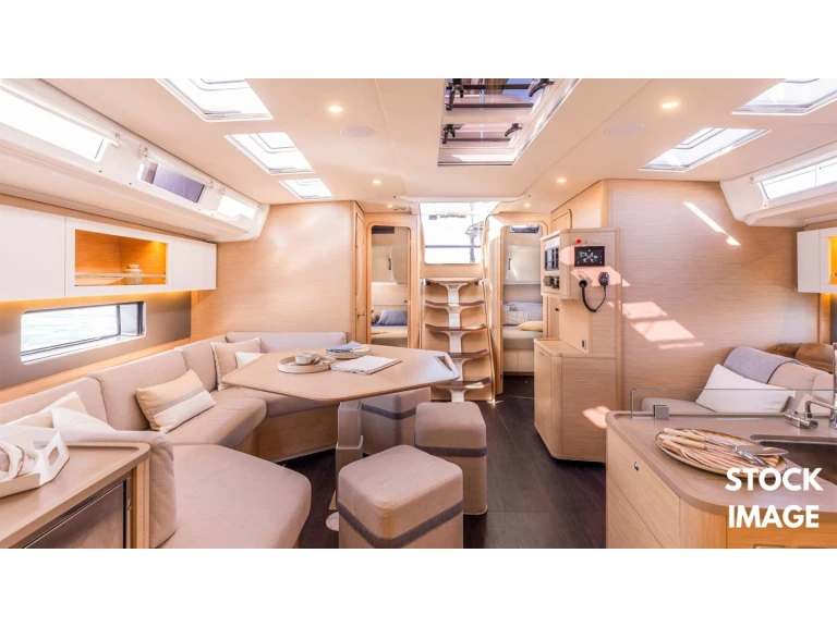 Sailboat for rent Piombino at the best price